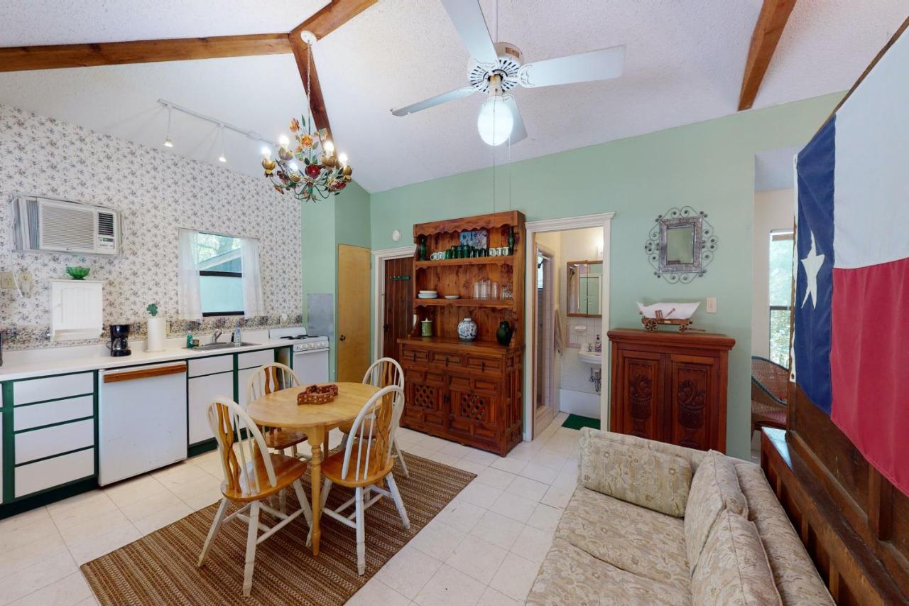 Shamrock Cottage Ingram Extérieur photo