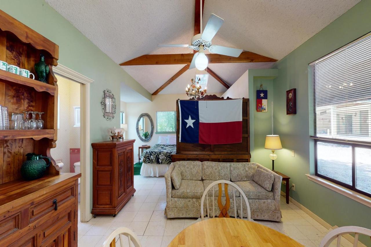 Shamrock Cottage Ingram Extérieur photo